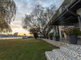 ANEW Hotel & Convention Centre OR Tambo Johannesburg，伯諾尼的飯店