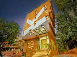 Palette Shrinivas Suites Baner Pune by CheckIn