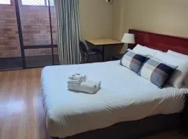 Ashmont Inn Hotel