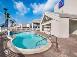 Motel 6-Brownsville, TX North