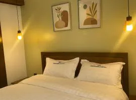 Naigara hotel and suites