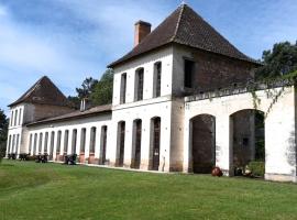 Hotel foto: Château Neuf Le Désert