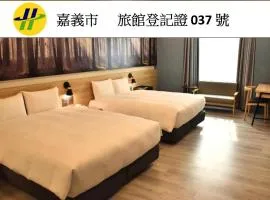 Yoyo Hotel
