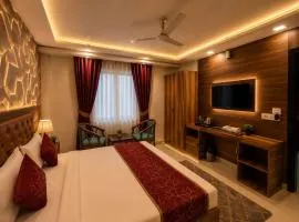 Hotel View BallaMount Near Delhi Airport - Free Airport Pickup & Drop