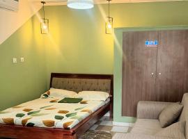 Studio Paisible Aéroport FHB – hotel w mieście Abidżan