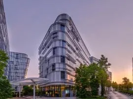 Radisson Blu CDG Airport Terminal Hotel, Paris