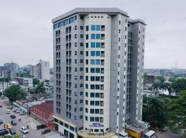 Hotel La Falaise Bonapriso, hotel in Douala