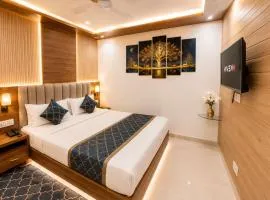 Hotel The Montana Suite - Free Airport and Aerocity Pickup & Drop
