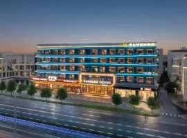 Vienna International Hotel Guangzhou Baiyun International Airport Branch - Free Shuttle Bus to Guangzhou Baiyun International Airport & Free Deliver Service to Canton Fair Complex During Canton Fair Period