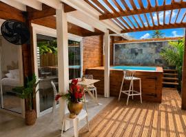 Viesnīca Filao Cottage Bungalow avec Piscine Privée Proche plages pilsētā Senrosa