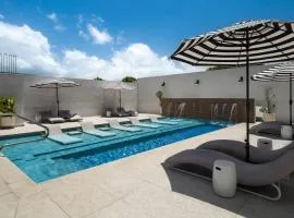 Bali Hotel Adults Only Isla Verde, a Trademark by Wyndham