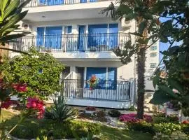 Albatros 2 Family Hotel