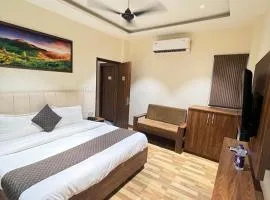 RS Galaxy Hotel Rishikesh