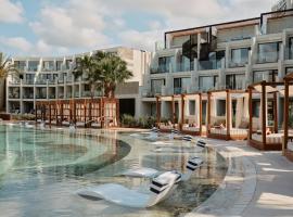 BLESS Ibiza The Site - New Opening 2026, hotel di Playa d'en Bossa