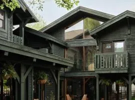 The Alpine House