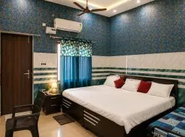 Bholenath Guest House 500 Mitter From Shree Ram Manidr
