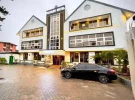 Presken Hotel Mojidi, Allen Ikeja