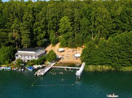 Nova Mazury, hotell i Święta Lipka