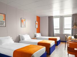 STAYSOME Porto Herculano, hotel v Portu