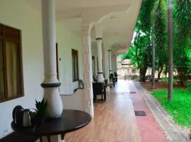 Trinco Eddi Resort