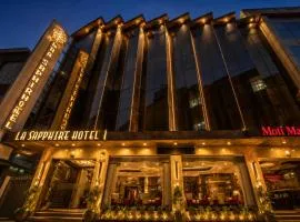 Airport La Sapphire Hotel & Restaurant