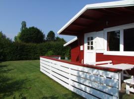 A picture of the hotel: dasMeerchen - Cottage am Fjord