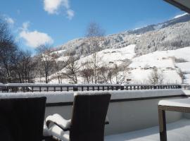 A picture of the hotel: Apartment Smaragdblick Wildkogel