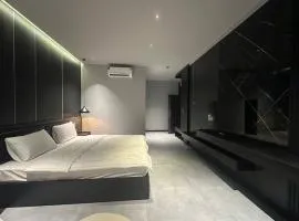 Mia Hotel