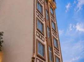 Hotel City Palace Near Varanasi Junction