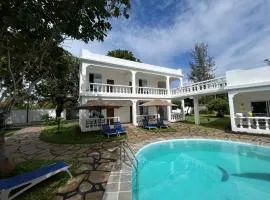 M & H Boutique Hotel