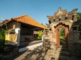 Uns Hotel - Bali