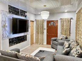 Stylish 3 BR in the Heart of Guyana, хотел в Stanleytown
