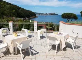 Hotel Punta Pina