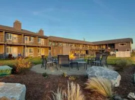Manzanita Oceanfront Inn