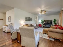 8 Mi to Bentonville: Serene Retreat on 8 Acres