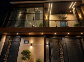 Hotel New Vedas Villa 15 mints From Ram Temple