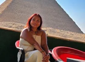 Master kings of the pyramids and Sphinx