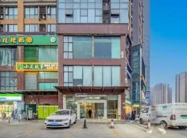 Thank Inn Hotel Sichuan Normal University Chenglong Branch