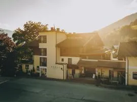 Hotel Gasthof Kröll, 1x Großglockner kostenlos, Kinder bis 12 Jahre frei, Restaurant mit regionaler Küche
