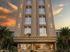 Hotel River Front