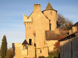 ホテル写真: Chambres d'Hôtes Au Château