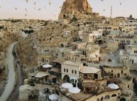 Potamia Cave Suites