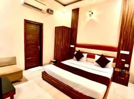 Hotel Wooodcrestt Zirakpur