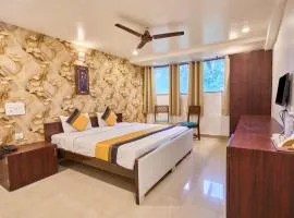 Itsy Hotels Aditya