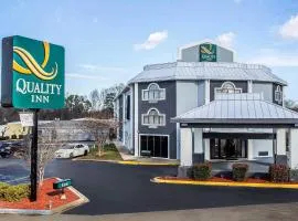 Quality Inn & Suites, hotell i Salisbury