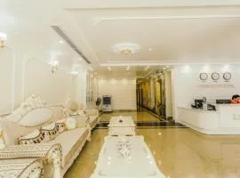 White Crown Hotel Ha Long