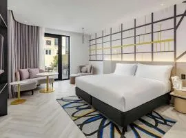Hotel Indigo Melbourne Little Collins by IHG
