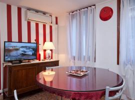 होटल की एक तस्वीर: Green Red & Brown Two Bedroom in San Stae