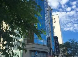 Hotel Chrome Montreal Centre-Ville: Montreal şehrinde bir otel