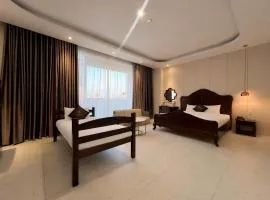 Glory Hotel